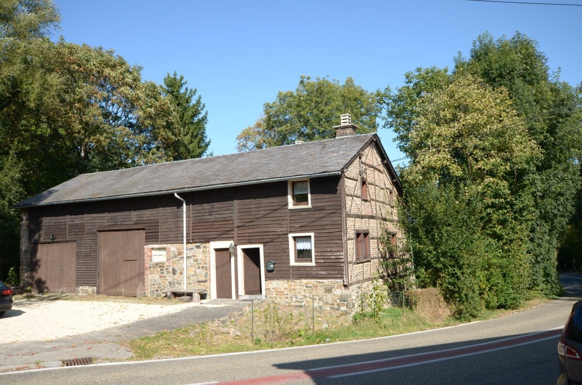 Belle maison 2 chambres avec jardin